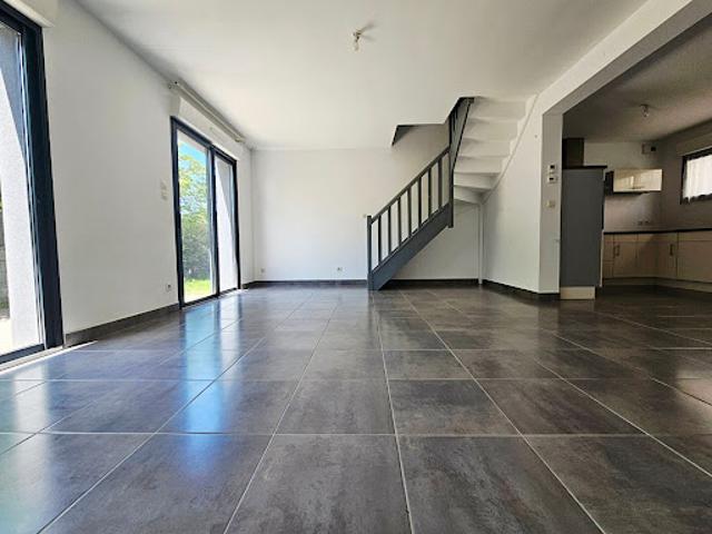 Vente Maison 4 pièces 85 m2 Saint Sylvain d'Anjou