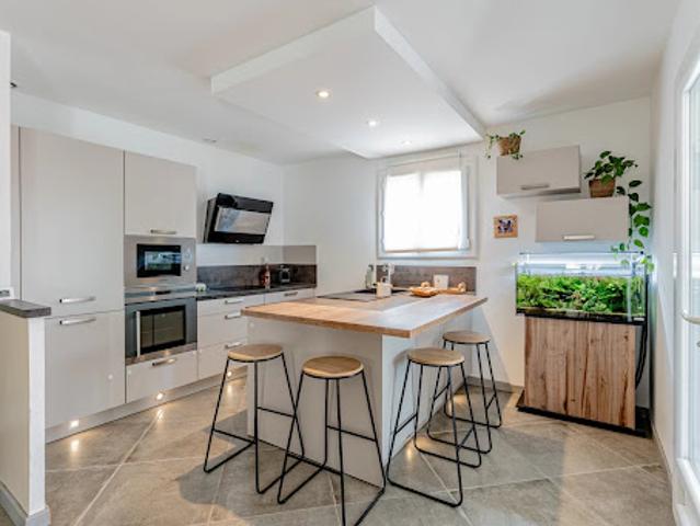 Vente Maison 4 pièces 86 m2 Bormes les Mimosas