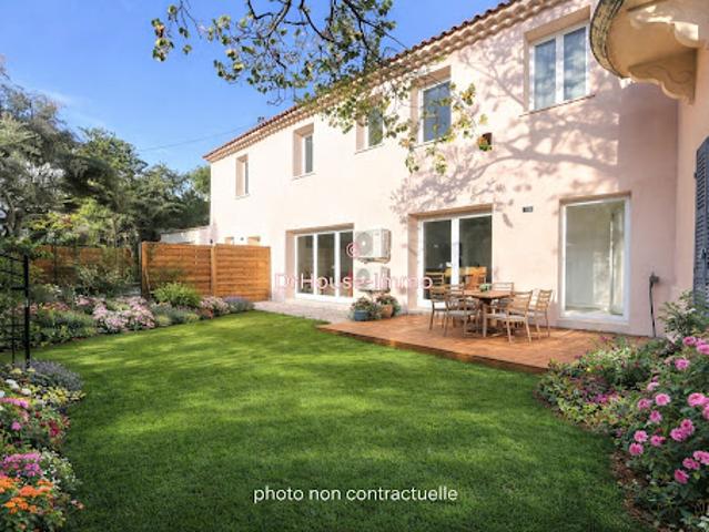 Vente Maison 4 pièces 86.12 m2 Marseille 8ème