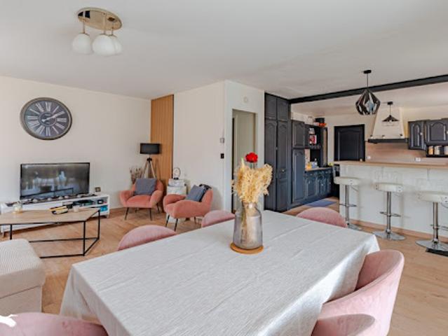 Vente Maison 4 pièces 86 m2 Carbon Blanc