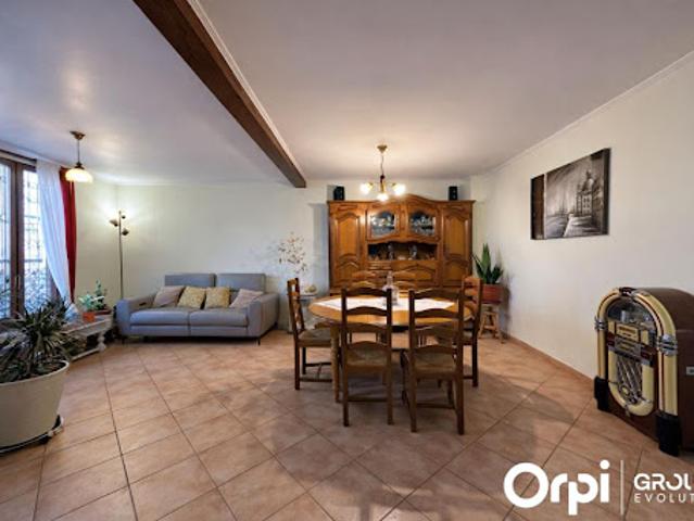 Vente Maison 5 pièces 121 m2 Alfortville