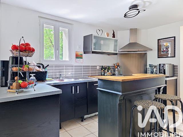 Vente Maison 4 pièces 86 m2 Deville les rouen