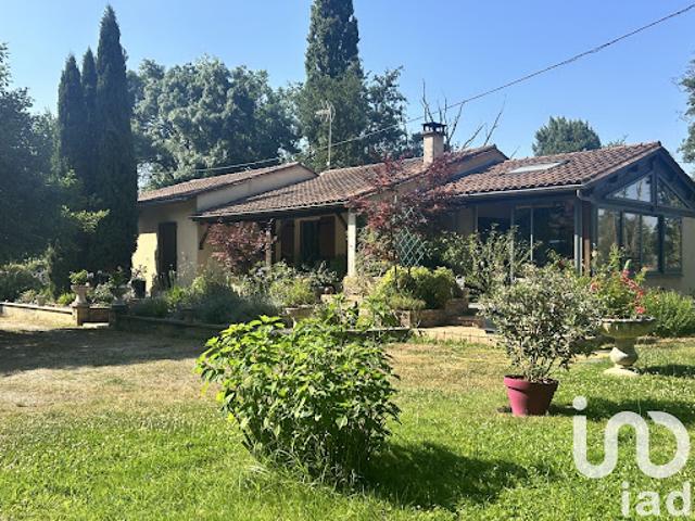 Vente Maison 4 pièces 112 m2 Saint Martial d'Artenset