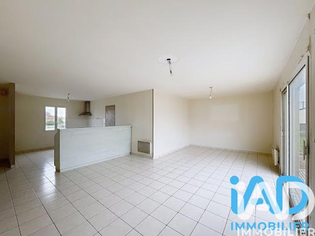 Vente Maison 4 pièces 87 m2 Villiers en Plaine