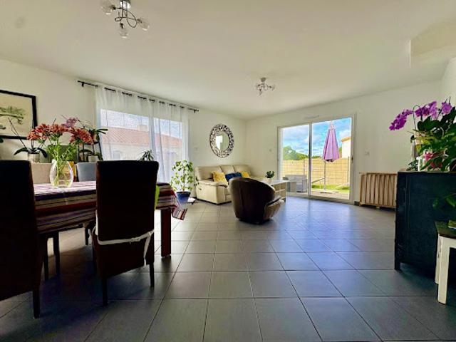 Vente Maison 4 pièces 88.23 m2 Saint Michel Chef Chef