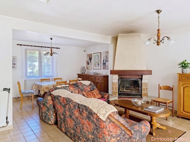 Vente Maison 4 pièces 88.5 m2 Saint Martin de Mailloc