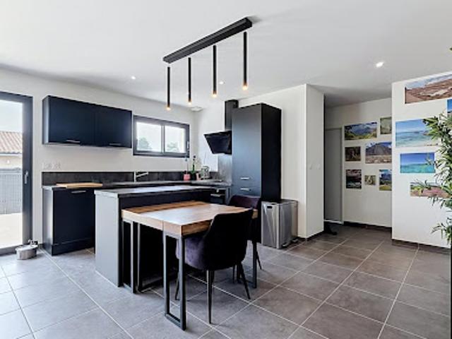 Vente Maison 4 pièces 88 m2 Castelnau de Médoc