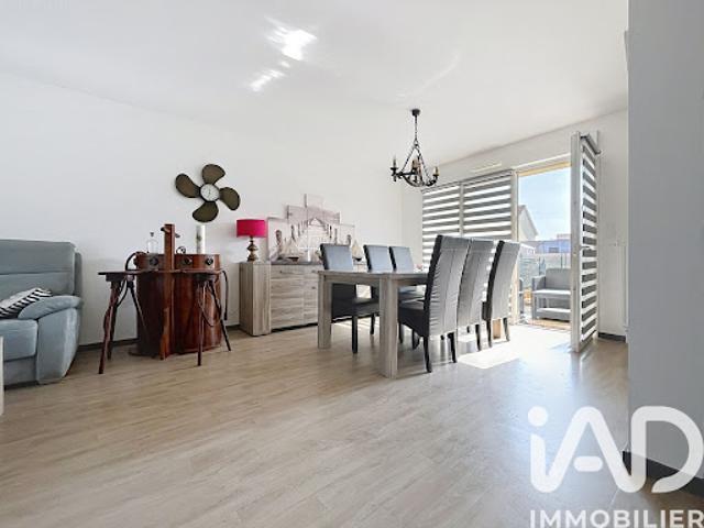 Vente Maison 4 pièces 88 m2 Petiville