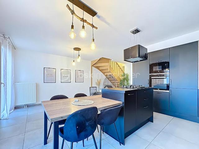Vente Maison 4 pièces 89.04 m2 Voreppe