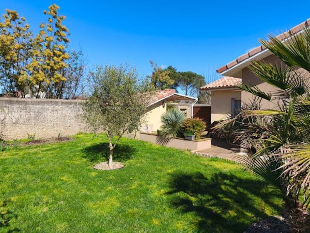 Vente Maison 4 pièces 90 m2 Aire sur l'Adour