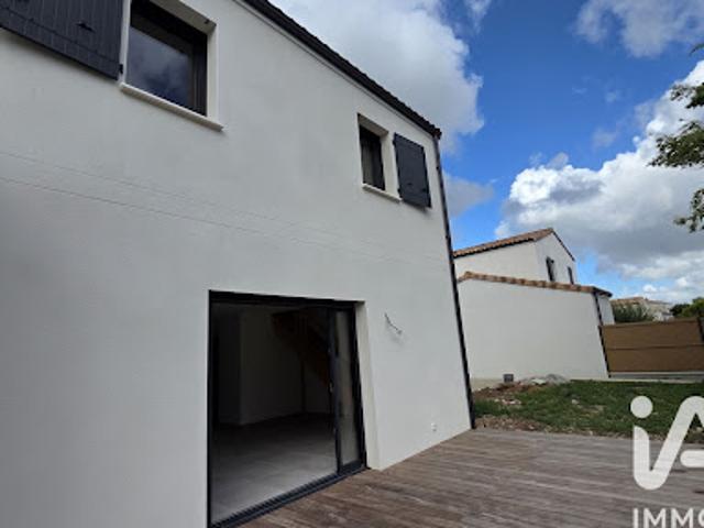 Vente Maison 4 pièces 90 m2 Breuillet