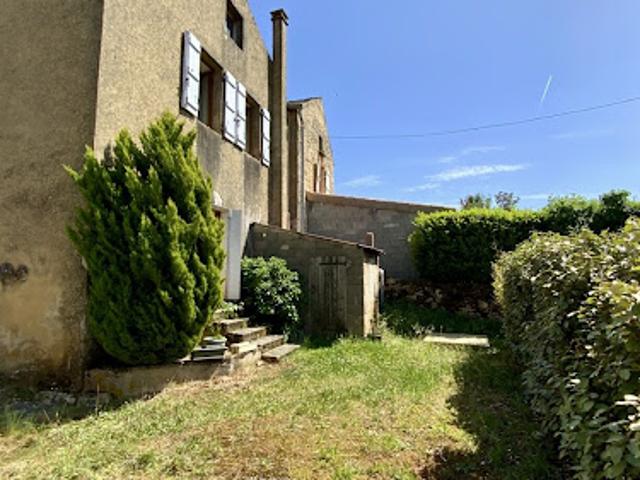 Vente Maison 4 pièces 90 m2 Goujounac