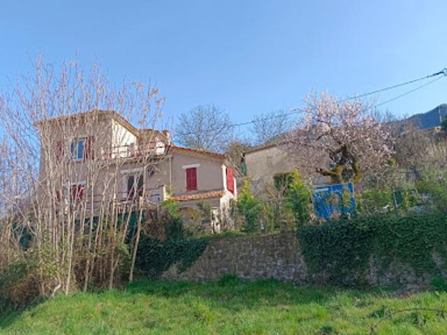 Vente Maison 4 pièces 90 m2 Entrevaux