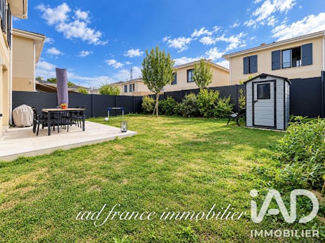 Vente Maison 4 pièces 90 m2 Elancourt