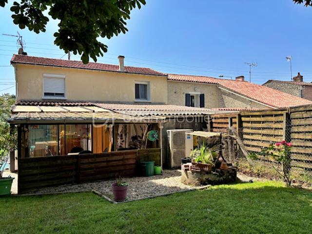 Vente Maison 4 pièces 90 m2 Fontenay le Comte