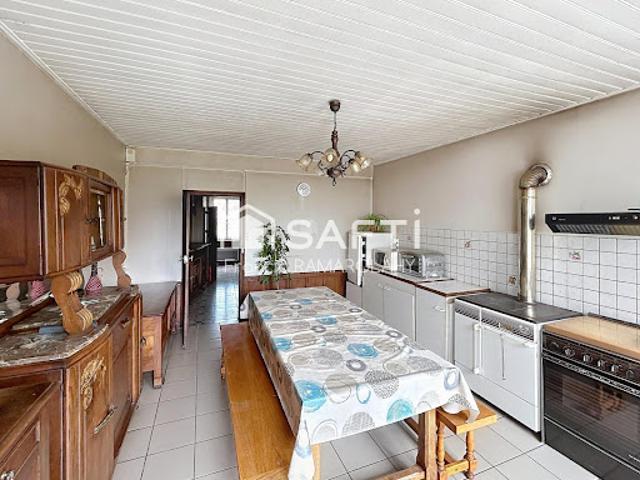 Vente Maison 4 pièces 90 m2 Saint Denis de Gastines