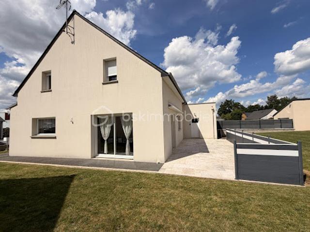Vente Maison 4 pièces 90 m2 Saint Pierre la Cour