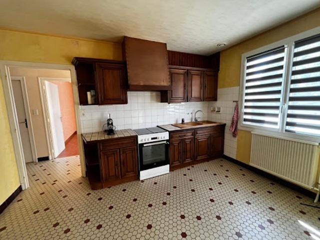 Vente Maison 4 pièces 90 m2 Saint Vite