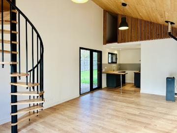 Vente Maison 4 pièces 90 m2 Tour de Faure