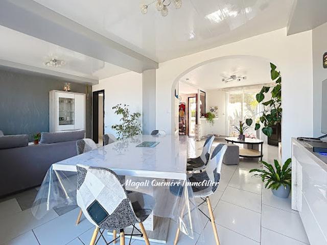 Vente Maison 4 pièces 90 m2 Talensac