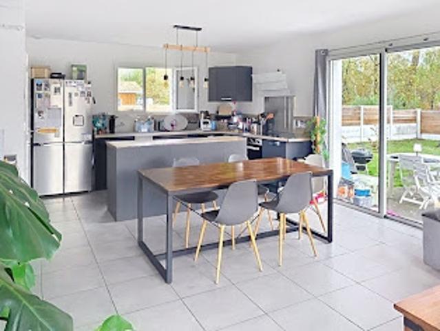 Vente Maison 4 pièces 91.2 m2 Lugos