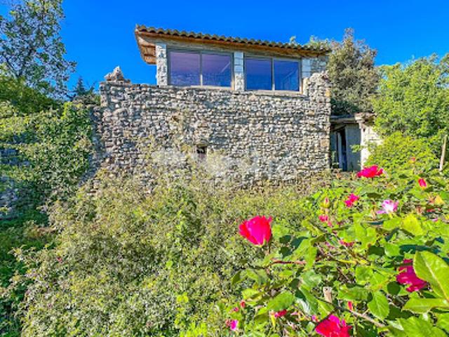 Vente Maison 4 pièces 91 m2 Barjac