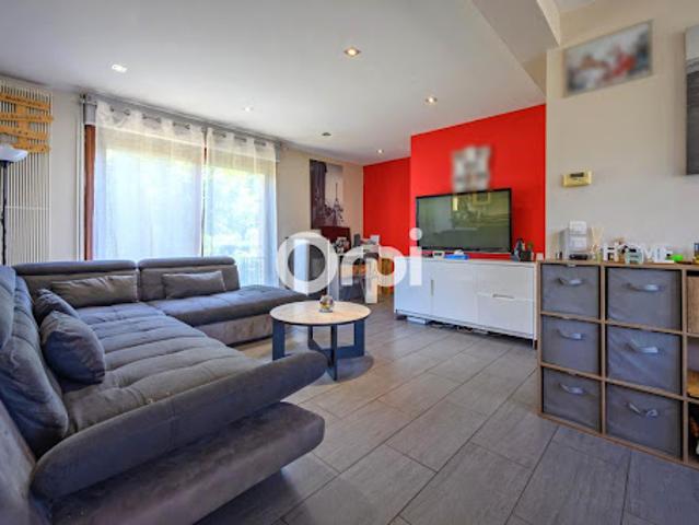 Vente Maison 4 pièces 91 m2 Houplines