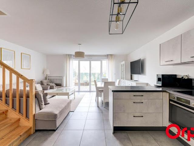 Vente Maison 4 pièces 91 m2 Venissieux