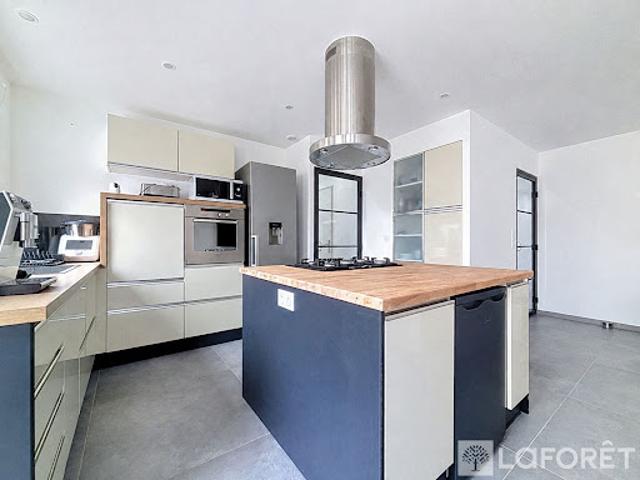 Vente Maison 4 pièces 92.5 m2 Erquinghem Lys