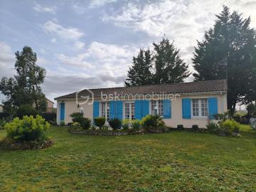 Vente Maison 4 pièces 92.78 m2 Montmorillon
