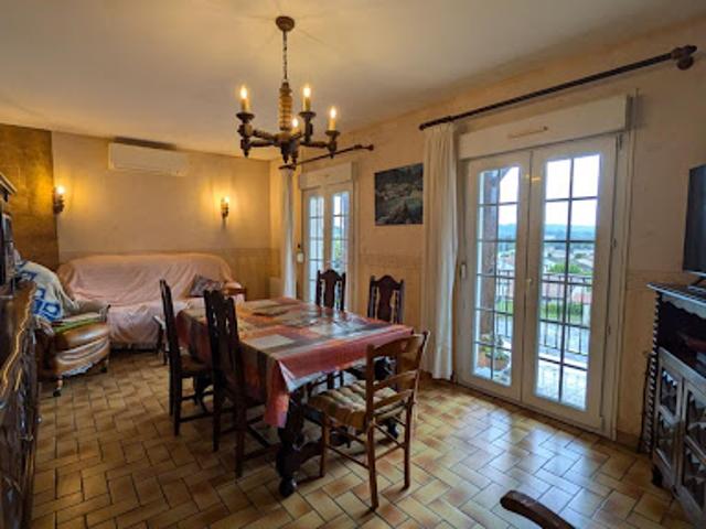 Vente Maison 4 pièces 92 m2 Casteljaloux