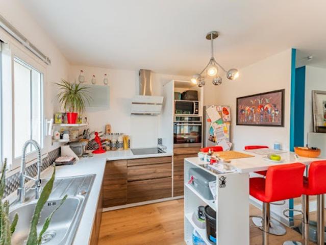 Vente Maison 4 pièces 92 m2 Bérat