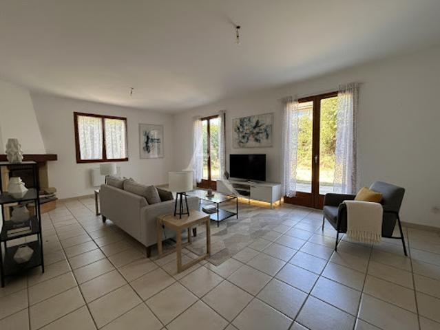 Vente Maison 4 pièces 93.24 m2 Saint Médard en Jalles