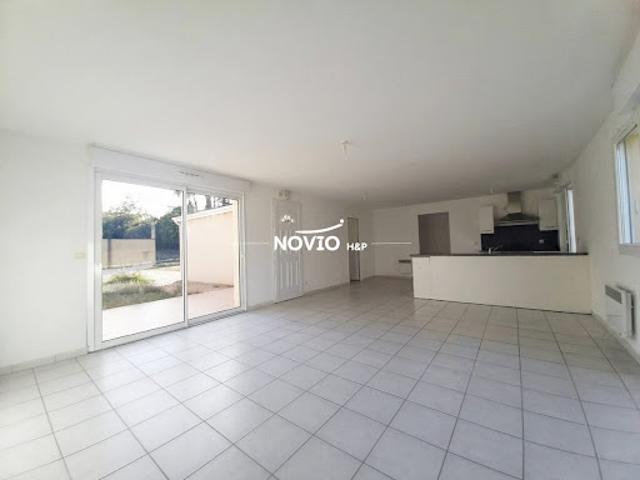 Vente Maison 4 pièces 93.78 m2 Jaunay Marigny