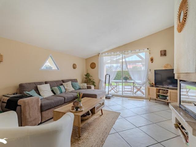 Vente Maison 4 pièces 93 m2 Abzac