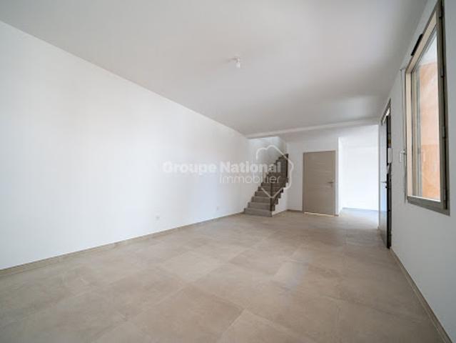 Vente Maison 4 pièces 93 m2 Nimes