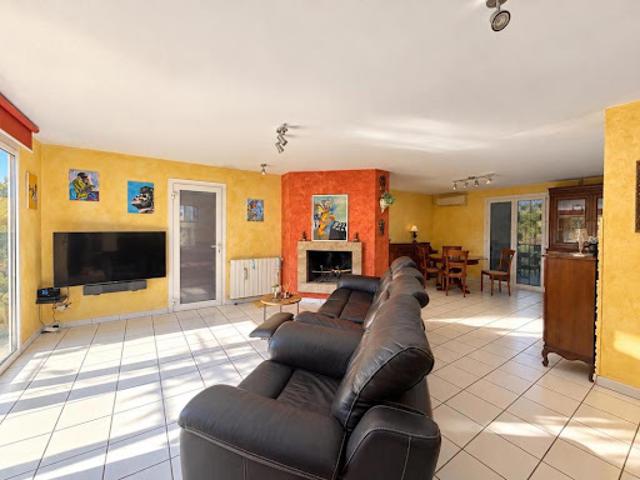 Vente Maison 4 pièces 93 m2 Nimes
