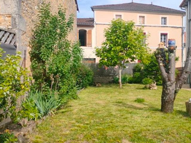 Vente Maison 4 pièces 93 m2 Saint Pardoux la Rivière