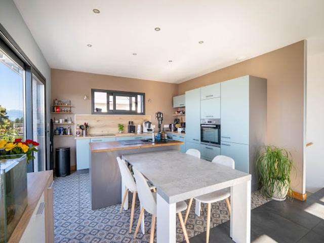Vente Maison 4 pièces 94.08 m2 Neuvecelle