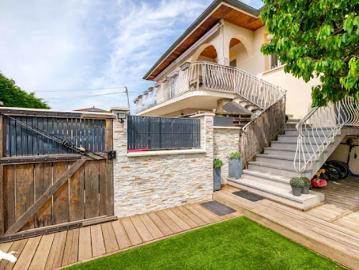 Vente Appartement 4 pièces 94 m2 Grézieu la Varenne