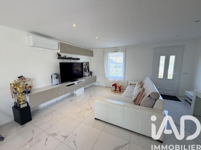 Vente Maison 4 pièces 94 m2 Hermé