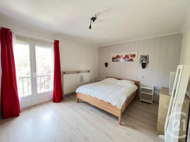 Vente Maison 4 pièces 94 m2 Maurepas