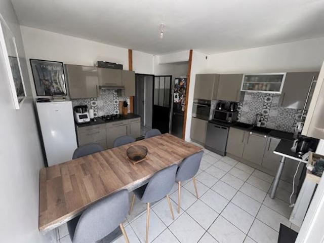 Vente Maison 4 pièces 94 m2 Souillac