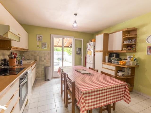 Vente Maison 4 pièces 94 m2 Saint jean de vedas