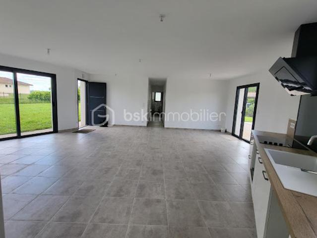 Vente Maison 4 pièces 95 m2 Aire sur l'Adour