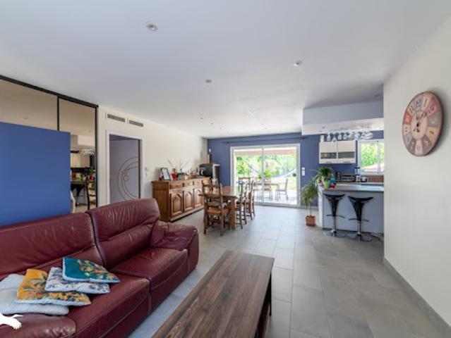 Vente Maison 4 pièces 95 m2 Escatalens