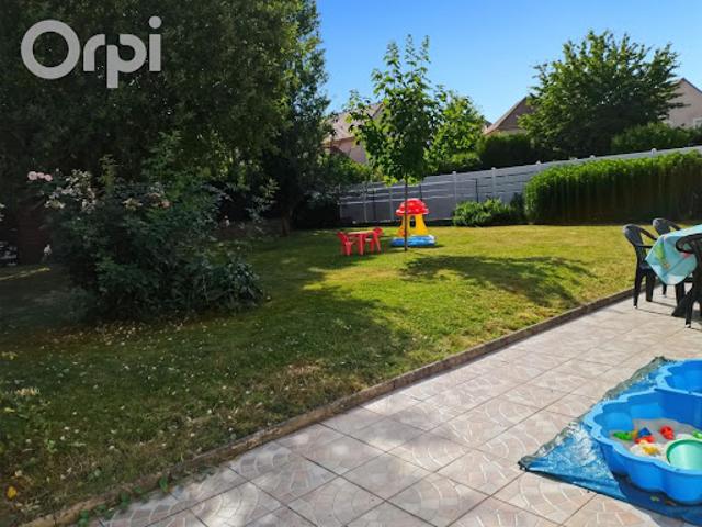 Vente Maison 4 pièces 95 m2 Le Plessis Belleville