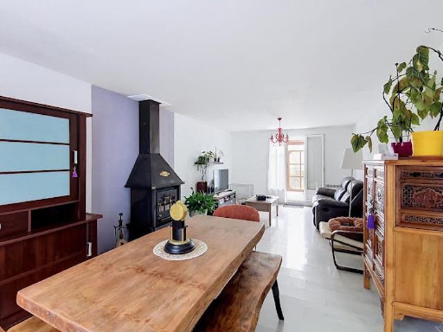 Vente Maison 4 pièces 95 m2 Mandres les Roses