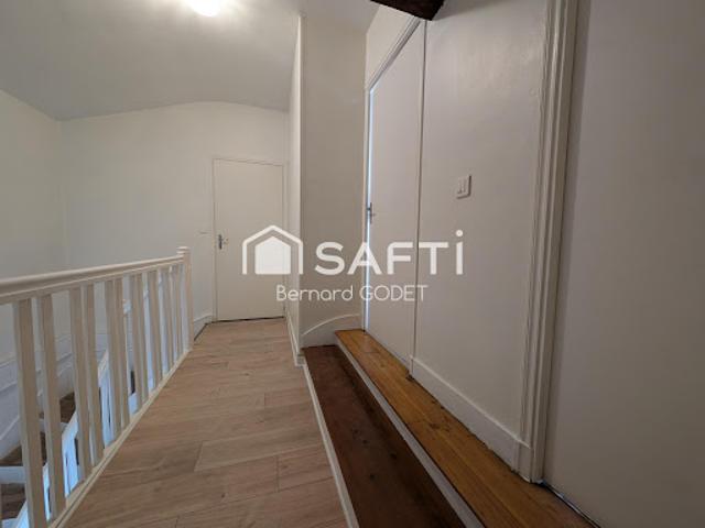 Vente Maison 4 pièces 95 m2 Saint Front