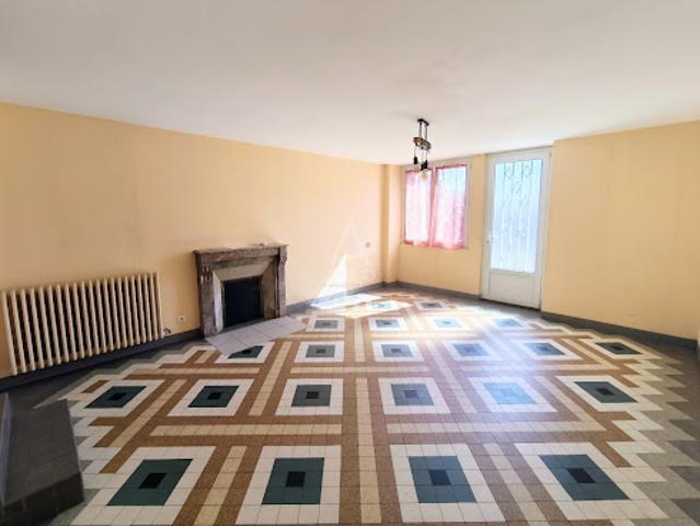Vente Maison 4 pièces 95 m2 Tillieres